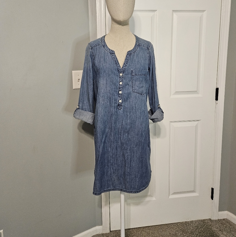 Express Chambray Long Sleeve Tunic Dress in Blue